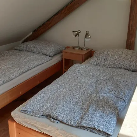 Tkalcovna U Zlatého Potoka 3*