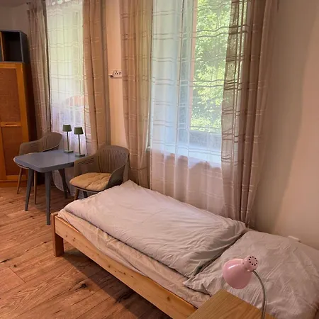 Tkalcovna U Zlatého Potoka 3*